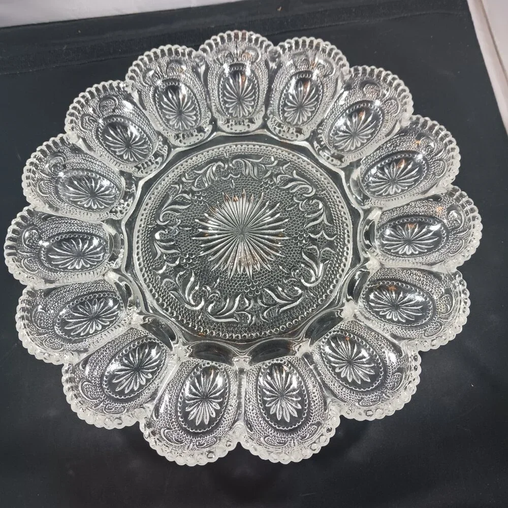 Vintage LE Smith Clear Cut Glass Round 11